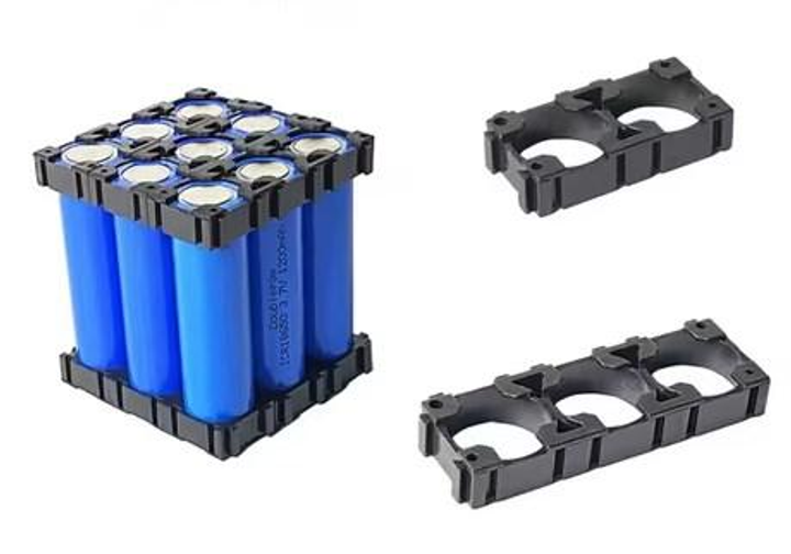 Холдер (тримач) для акумуляторів 18650 1х - 1 шт пластиковий. (04449)