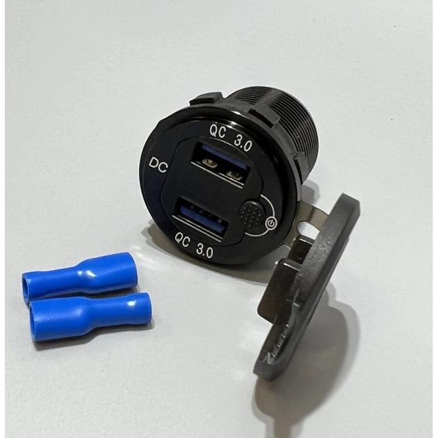 USB зарядка в авто врізна на 2 ЮСБ гнізда з вольтметром 12 - 24 Вольт, QC 3.0 (швидка зарядка) Зелене підсвічування (65737524)